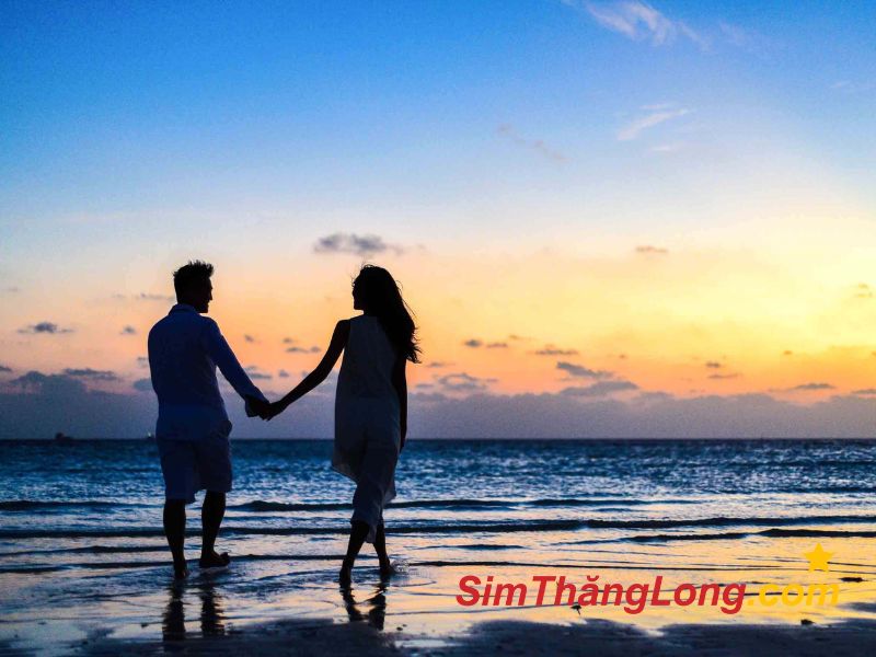 Số 444 báo hiệu về tình yêu và các mối quan hệ xung quanh bạn
