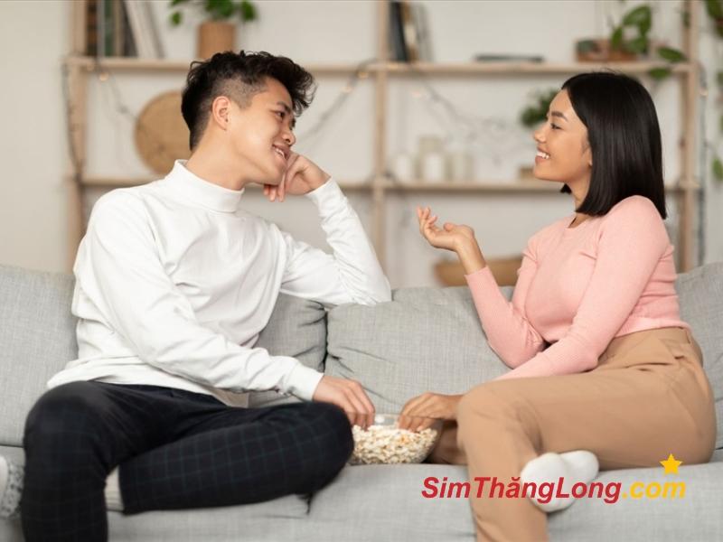 Chồng mệnh Thổ vợ mệnh Kim cần lắng nghe và tôn trọng quan điểm đối phương